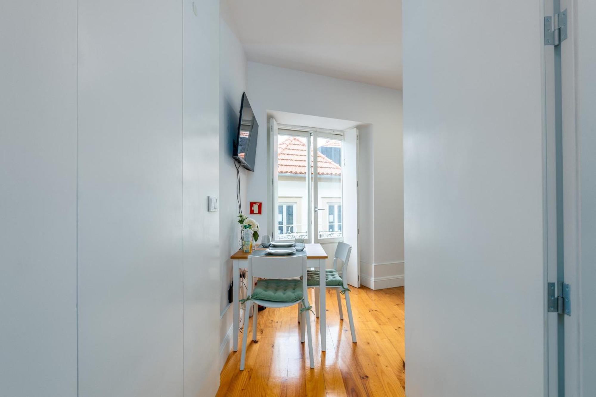 A Window To - Premium At Clerigos Tower Oporto